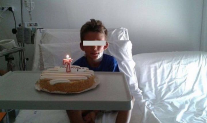 Bambino salvato dall’incidente ferroviario, festeggia il compleanno in ospedale