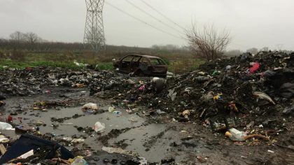 rifiuti campo rom giugliano