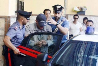 arresti carabinieri afragola oggi 17 gennaio vitale giacomo afiero vincenzo