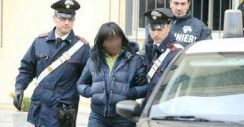 arrestata donna spaccio Teverola Teverola arrestata donna spaccio