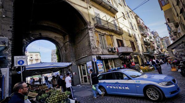 arresto polizia napoli centro