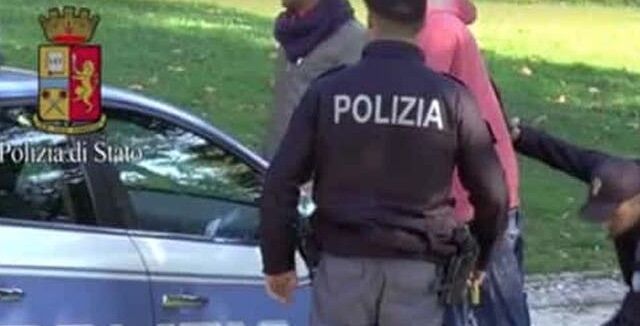 polizia maltrattamenti