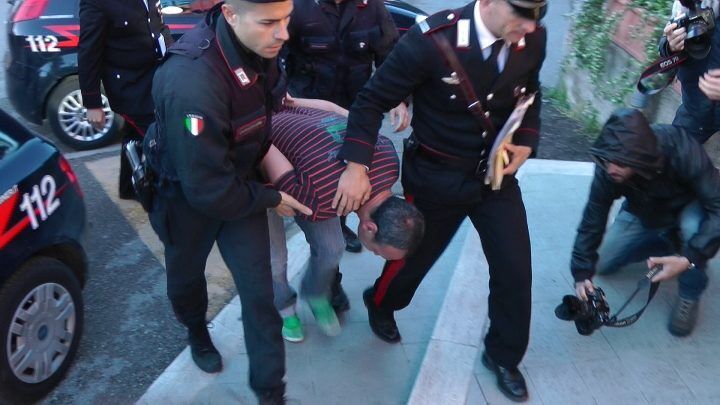arresti carabinieri clan longobardi beneduce 29 marzo pozzuoli