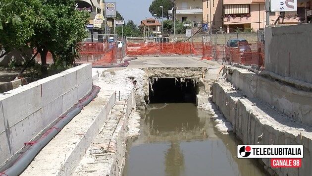 via santa caterina giugliano voragine lavori