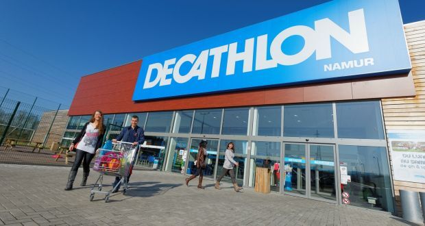 decathlon furto centro campania due arresti