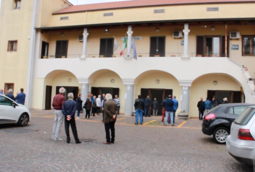 inaugurazione spazio anziani giugliano