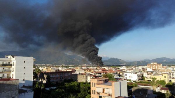 poggiomarino incendio