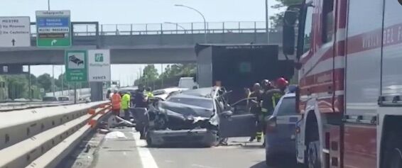 incidente tangenziale mestre morto 19 giugno