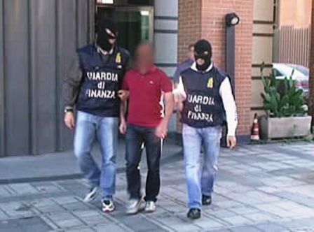 melito arresti contrabbando di sigarette 31 luglio