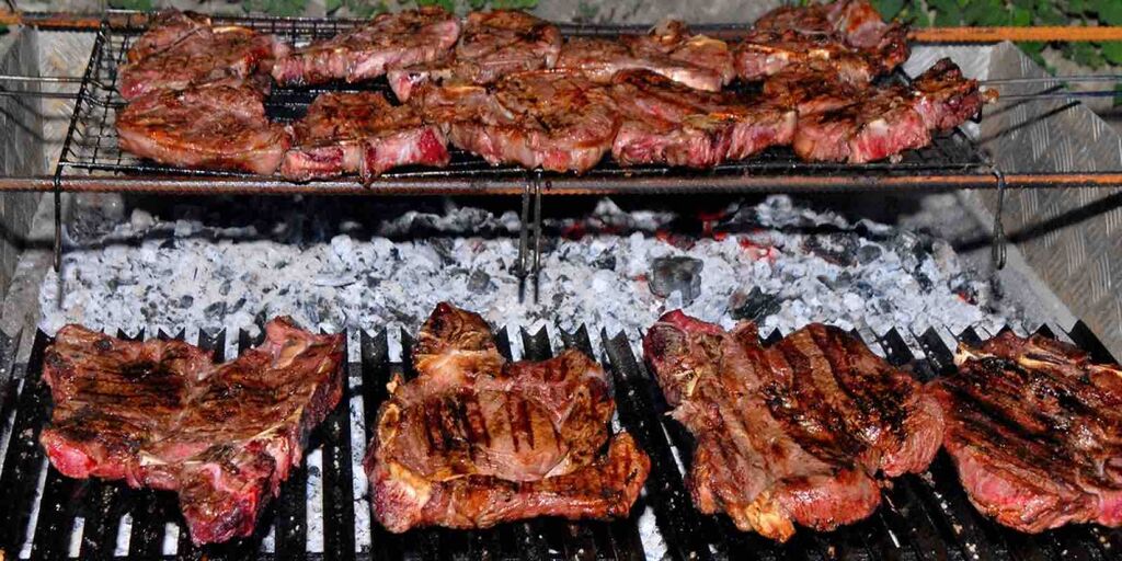 barbecue kaiser fontanella 8 agosto carne vino eventi giugliano teleclubitalia