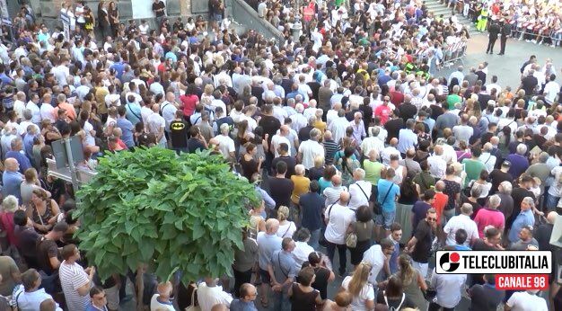 crollo di genova funerali torre del greco giovanni battiloro matteo gerardo antonio stanzione ponte morandi