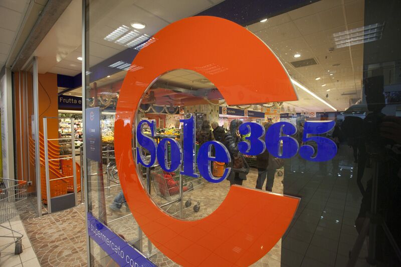 market sole 365 arrestato