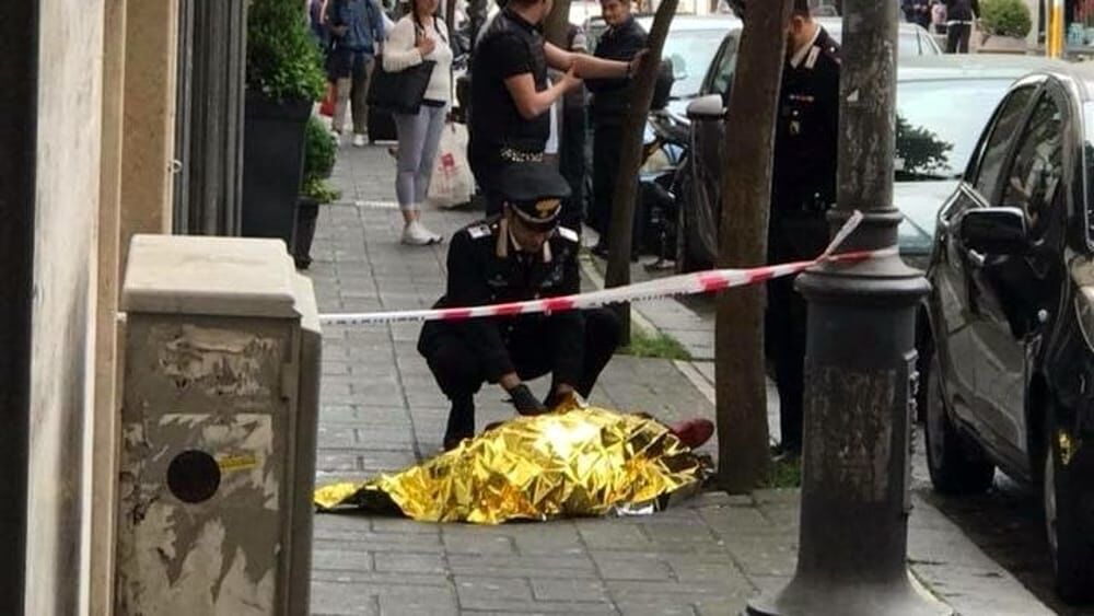 morto casoria in strada via bixio