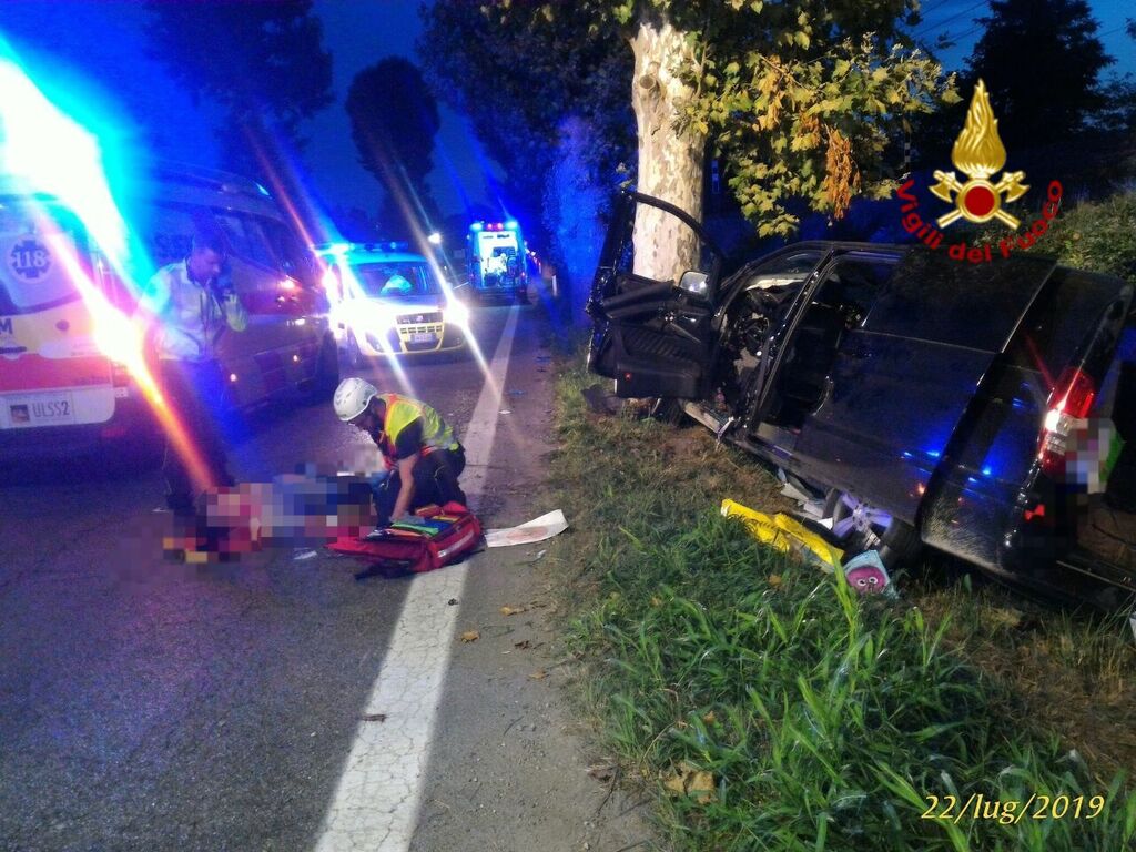 Ponte della Priula morti incidente pontebbana