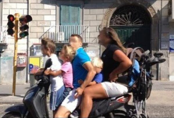 famiglia napoletana scooter