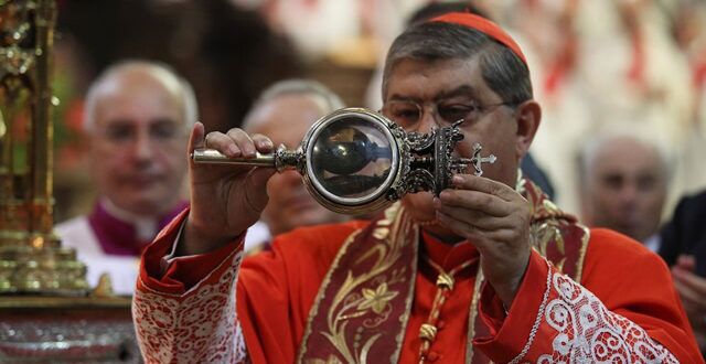 miracolo di san gennaro sangue sciolto oggi 19 settembre 2019 miracolo di san gennaro sangue sciolto oggi 19 settembre 2019