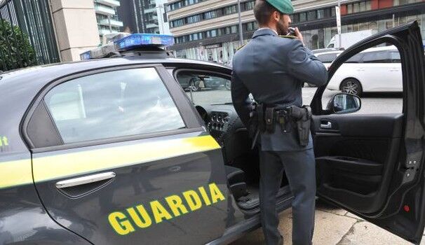 Evasione fiscale Evasione fiscale