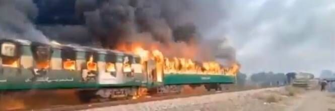 incidente ferroviario pakistan