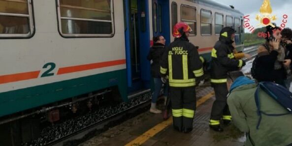 angri giovane investito stazione