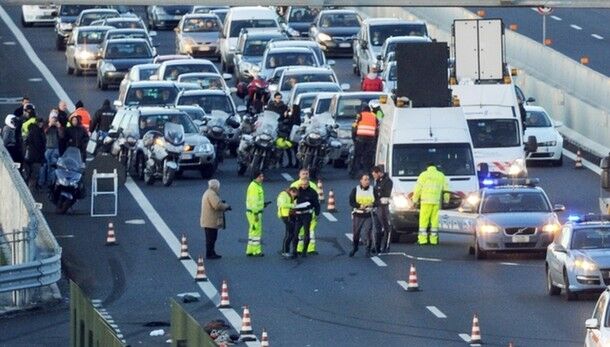 incidente a2 morta 24 novembre