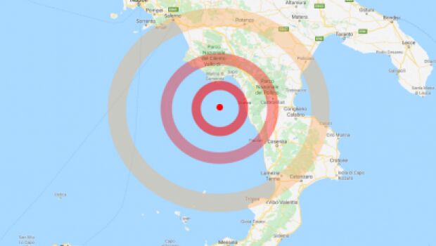 scossa di terremoto campania calabria 18 novembre