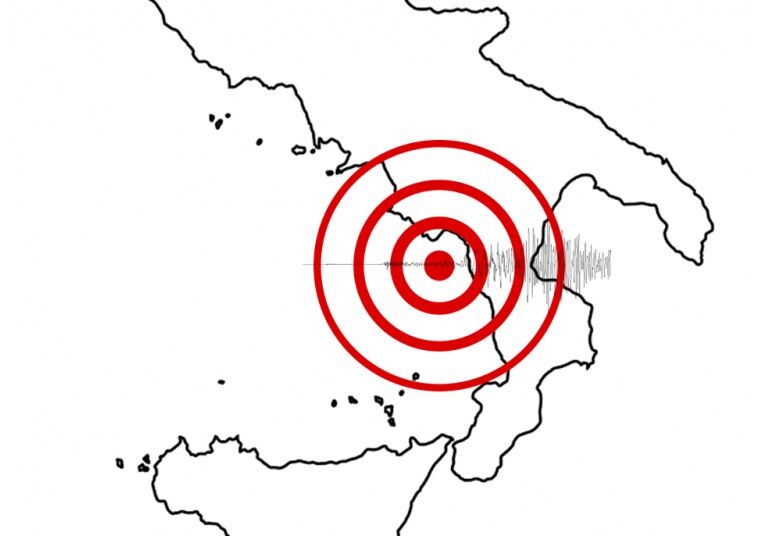 terremoto calabria 16 novembre golfo di policastro