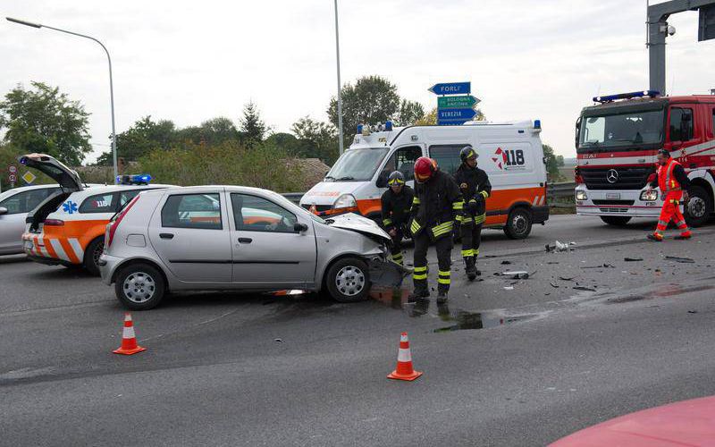 incidente ravegnana 10 dicembre morta ragazza