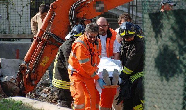 roberto pezone operaio
