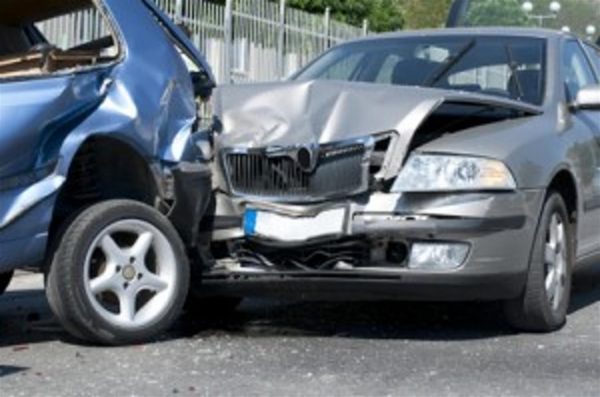 napoli incidente feriti bimbi