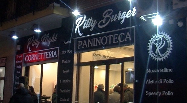 giugliano kitty burger food