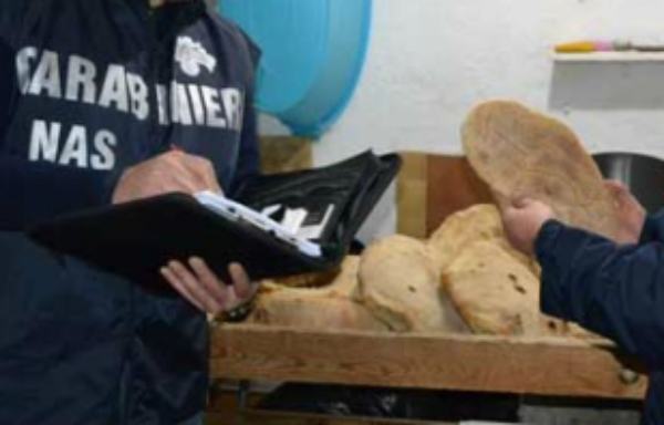 nas carabinieri melito sant'antimo panificio ristorante