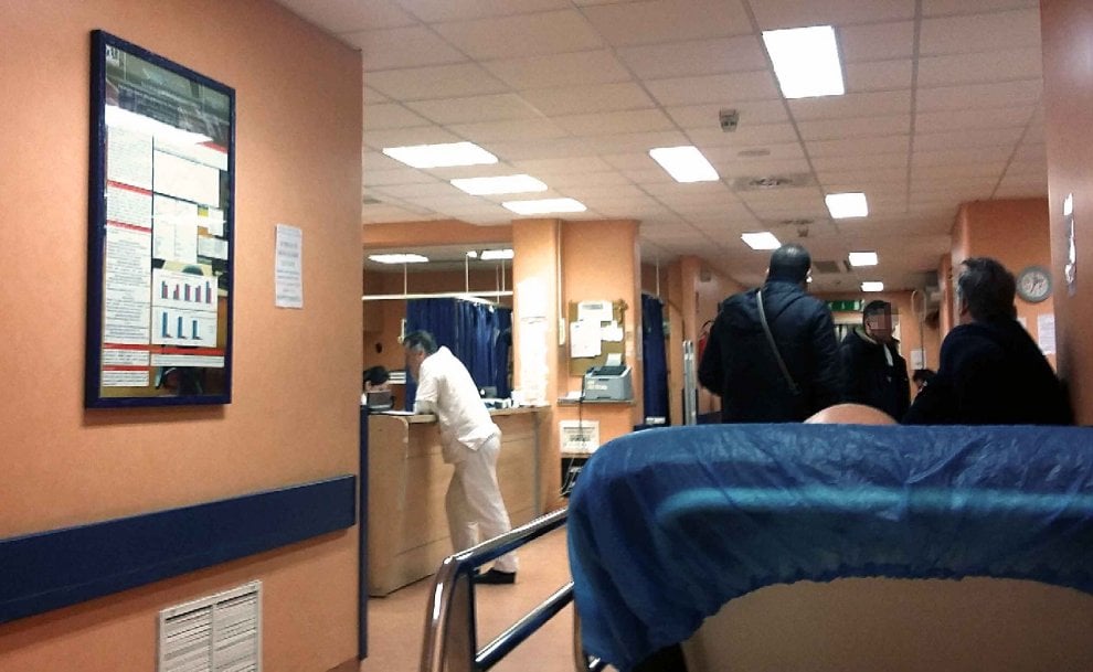 napoli chiuso pronto soccorso san paolo