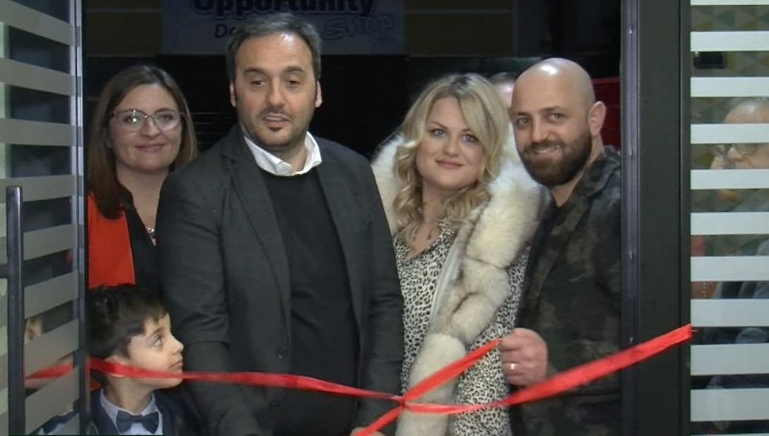 ar parrucchieri giugliano opening