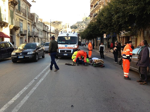 battipaglia investito ucciso incidente