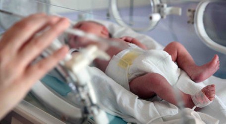 fano mamma incinta partorisce coronavirus