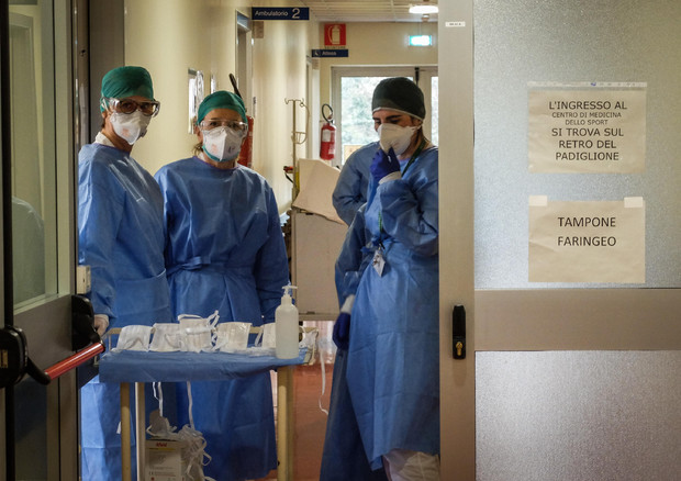 ospedale del mare infermieri contagiati coronavirus