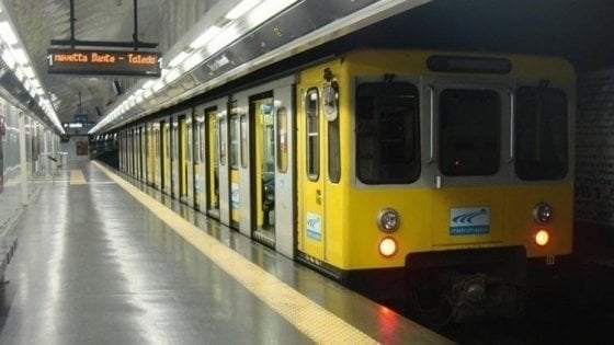 napoli metro linea 1