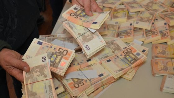 banconote arresti