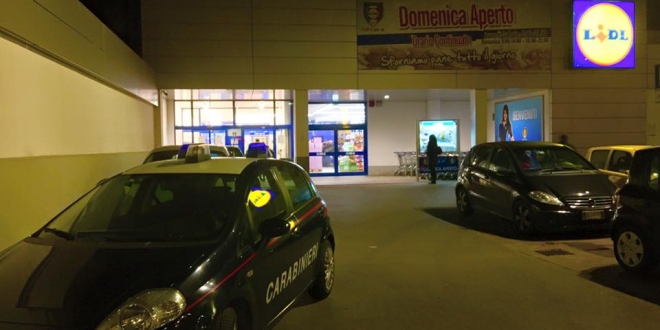 rapina lidl Villaricca