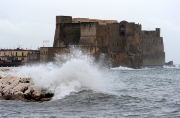 allerta meteo napoli parchi chiusi