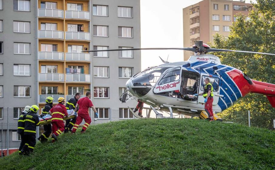 condominio incendio 11 morti