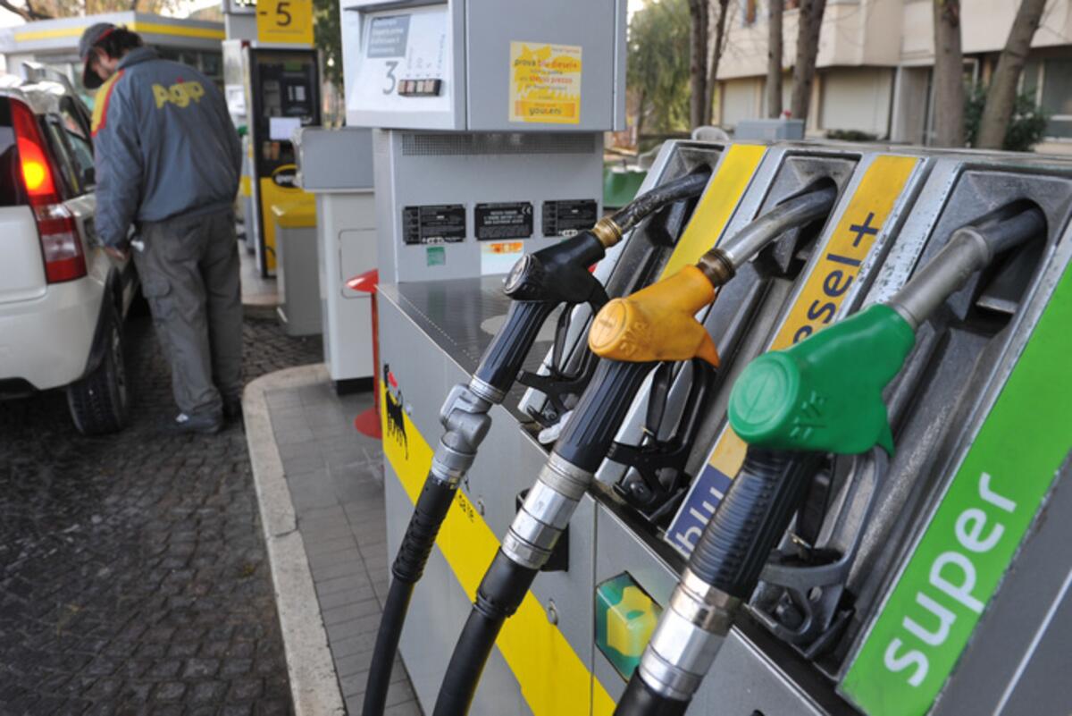 benzina 1 euro al litro
