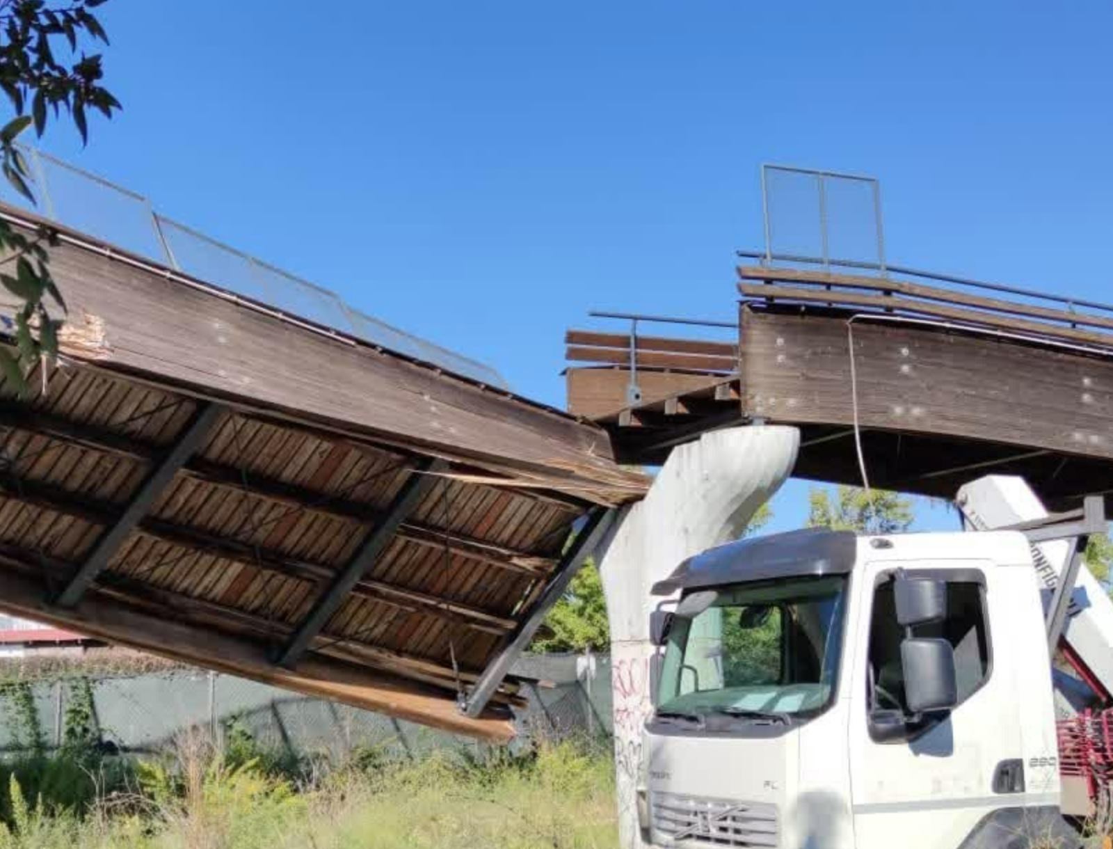 crolla ponte roma