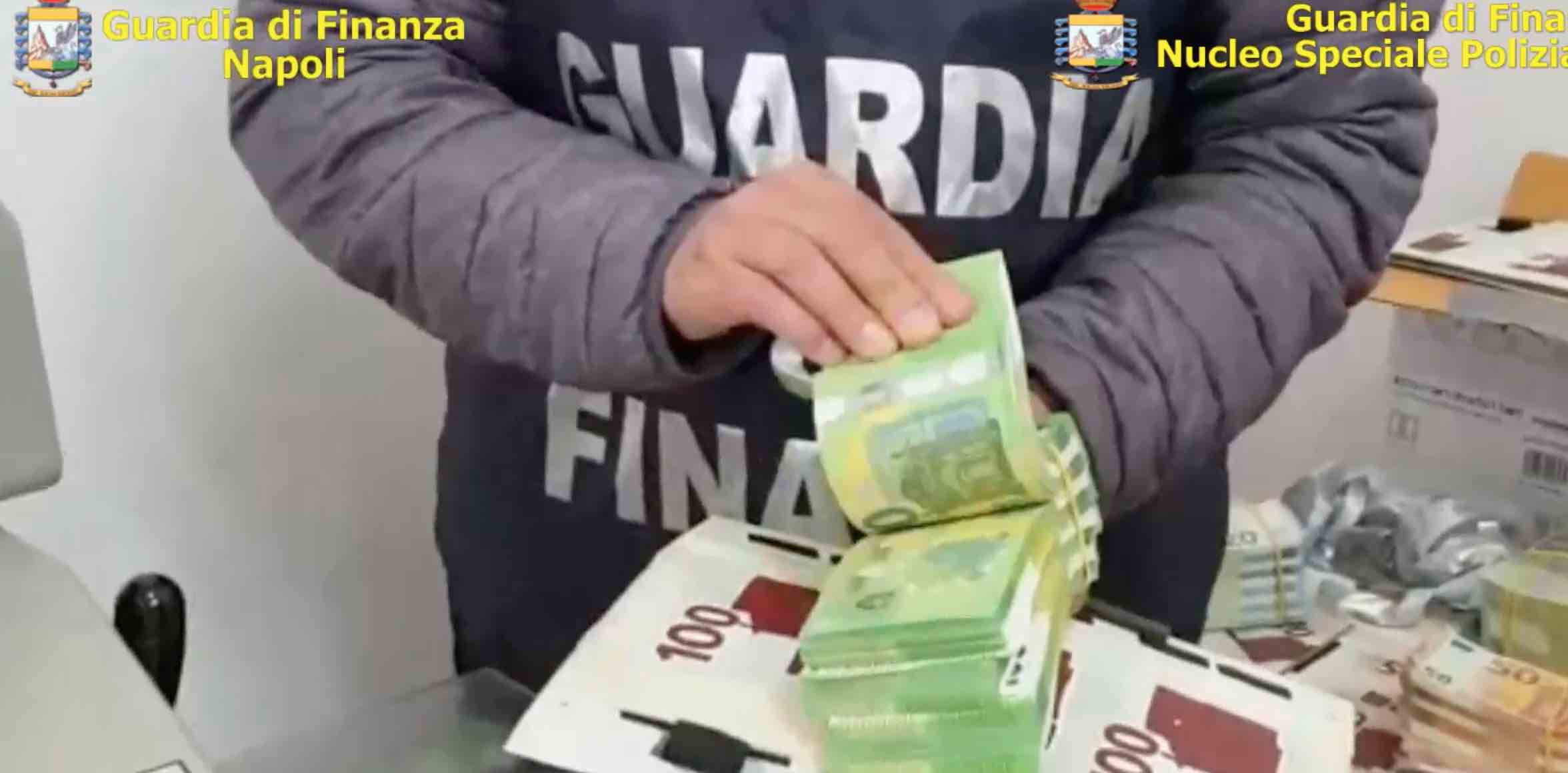 1 milione di euro falsi