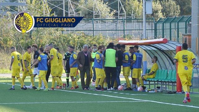 giugliano calcio 11 positivi