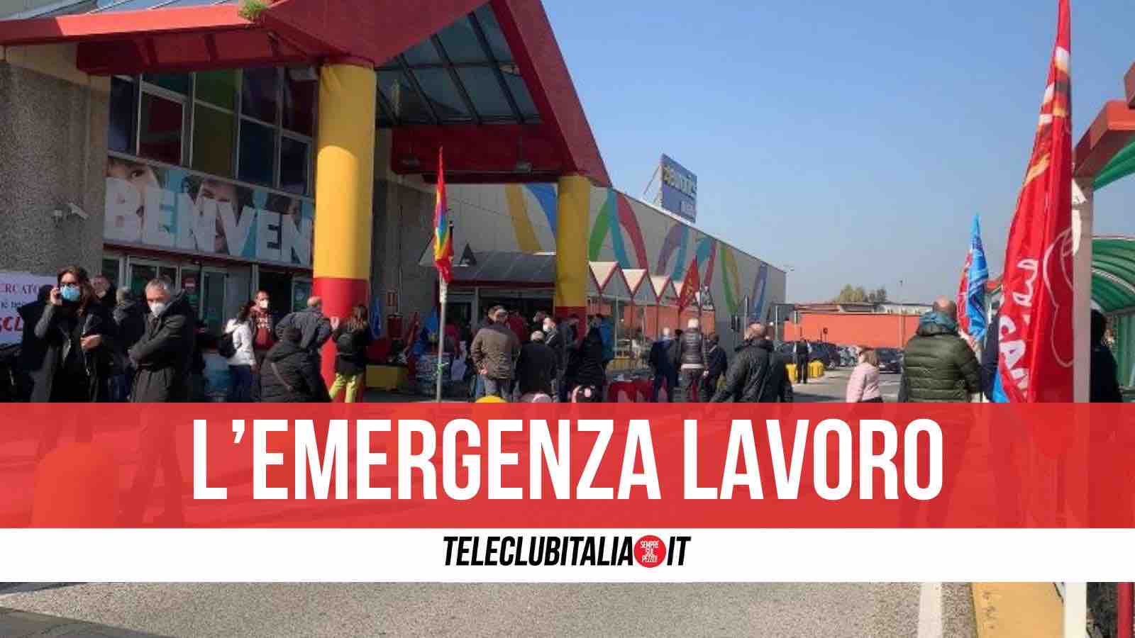 protesta auchan mugnano