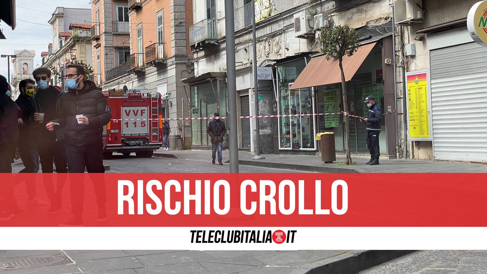 rischio crollo giugliano corso campano