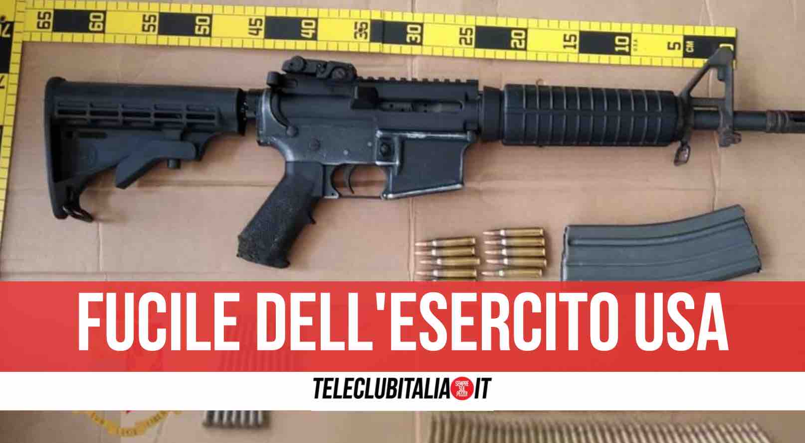 napoli polizia fucile mitragliatore