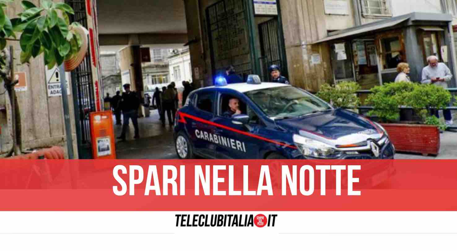 napoli rapina sparatoria