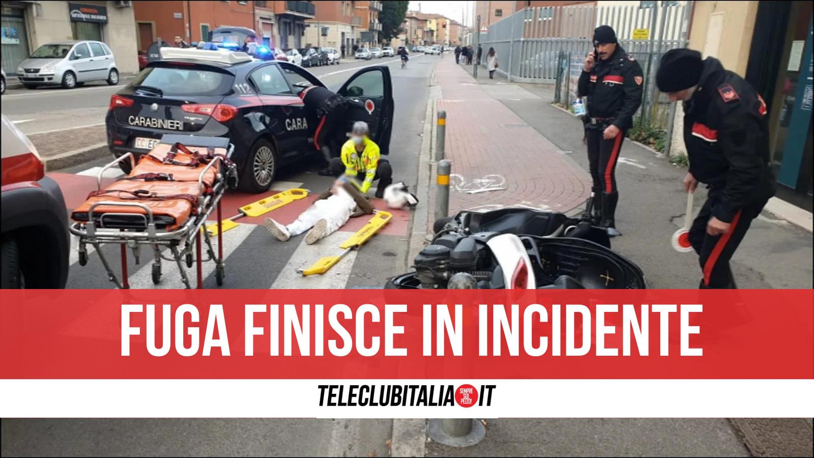 scooter fuorigrotta incidente alt carabinieri